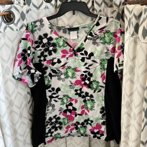 Cherokee Frog Scrub Top